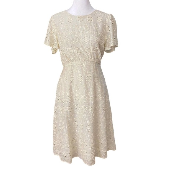 ASTR the Label Diana Short Sleeve Dress Ivory Lace Eyelet Retro Classic White S - Picture 5 of 15